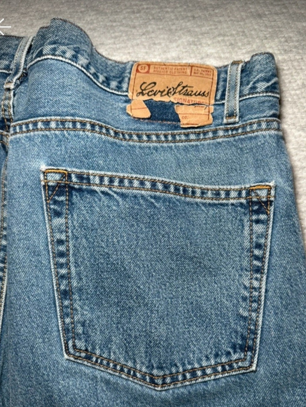 Levi Strauss Signature men's relaxed fit jeans in size W42 L32. 100% Cotton - Picture 9 of 9